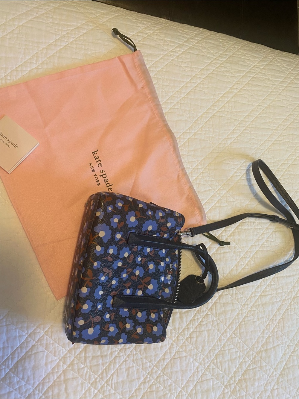 kate spade navy and blue floral crossbody bag